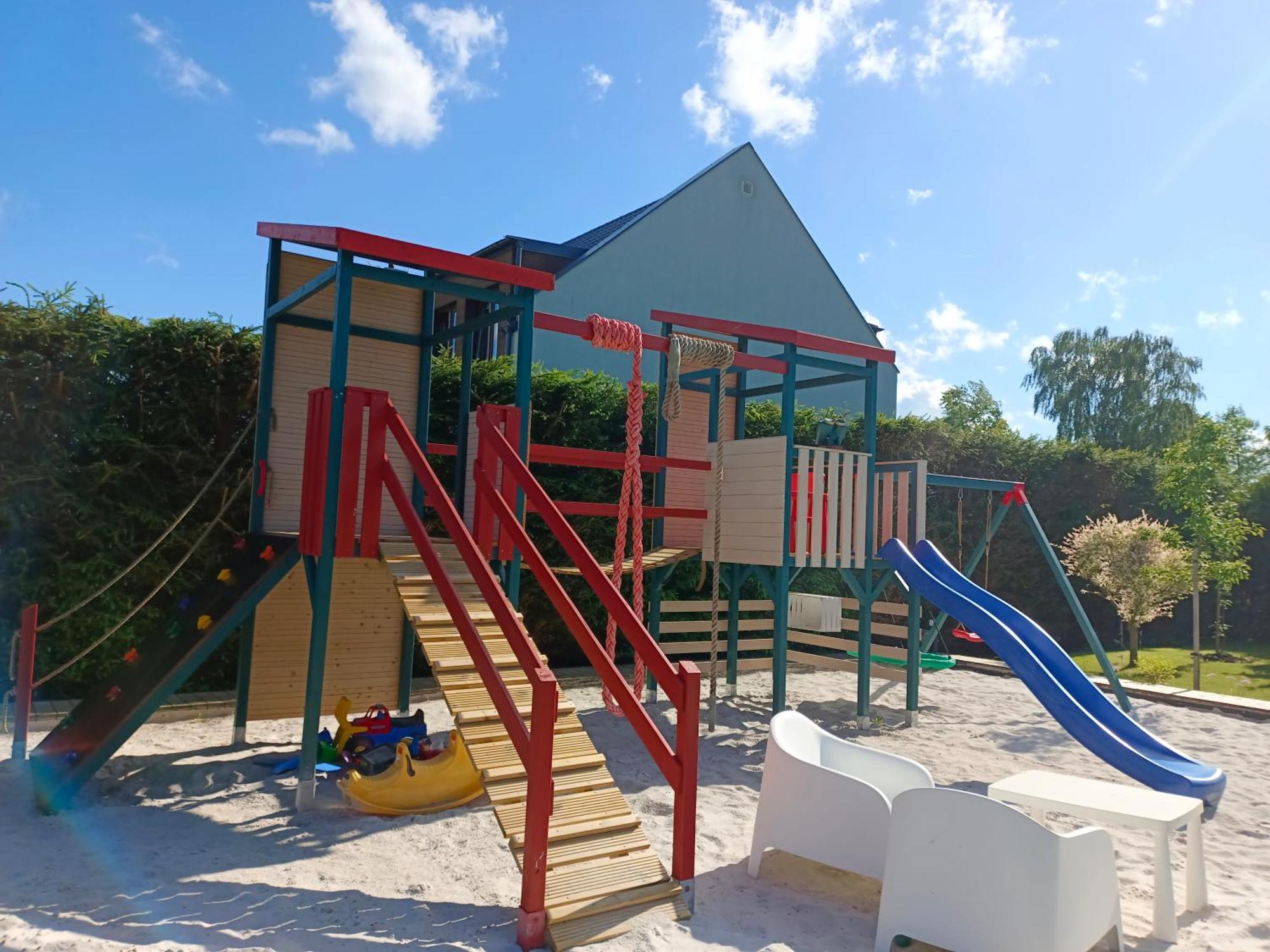 Villa Cork デンプキ エクステリア 写真