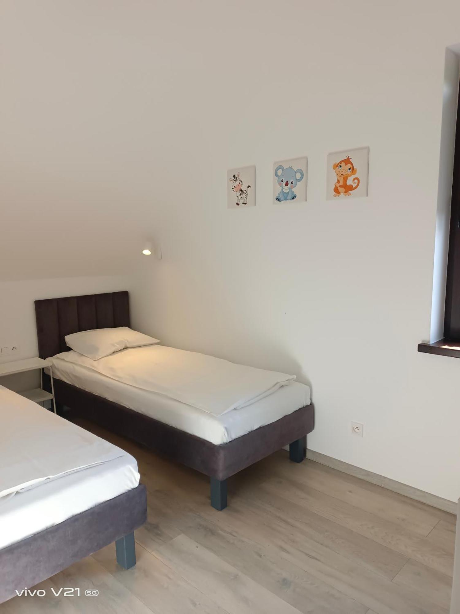 Villa Cork デンプキ エクステリア 写真