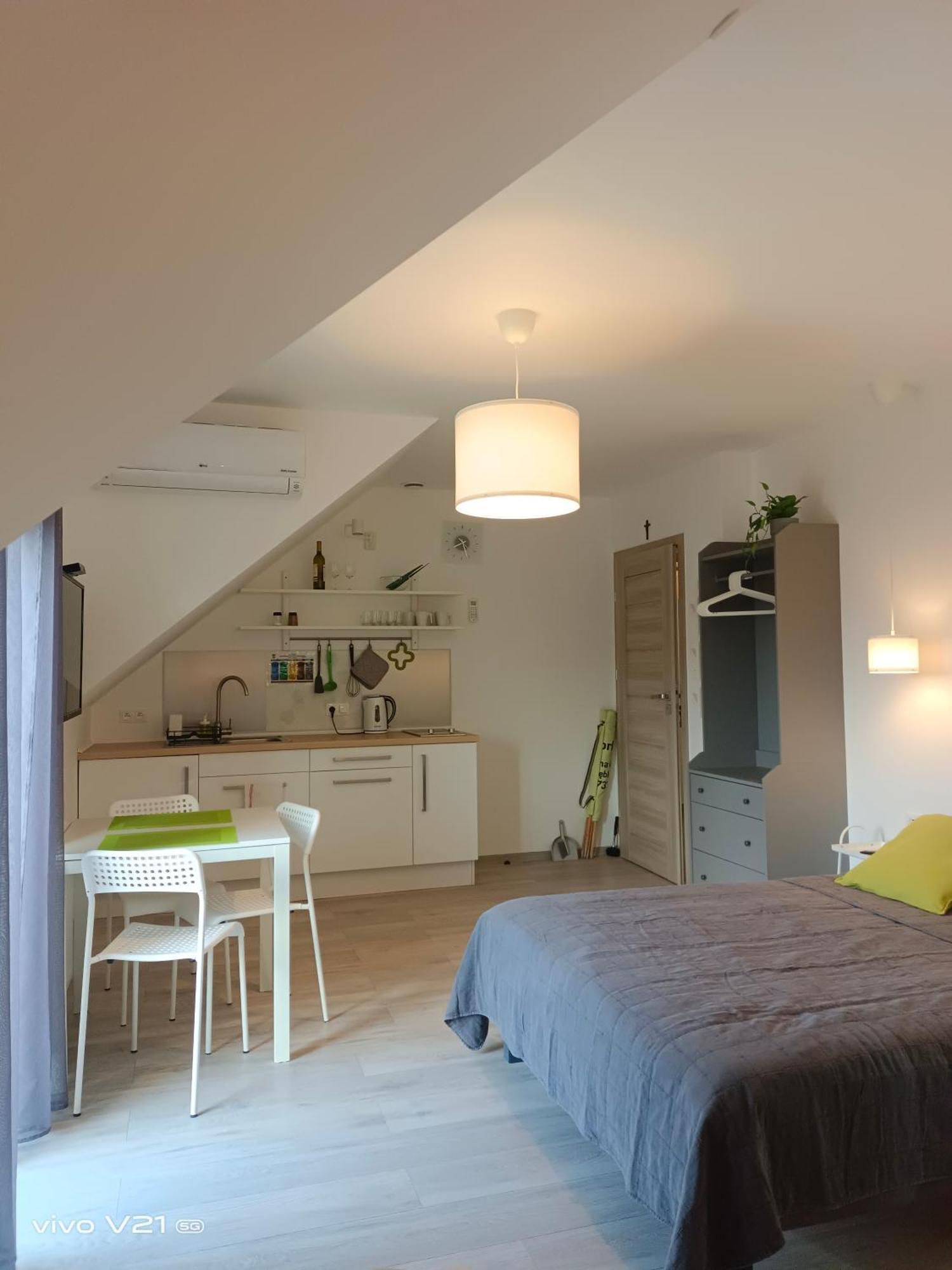 Villa Cork デンプキ エクステリア 写真